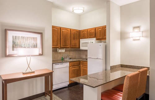 Independence Hotel | Staybridge Suites Kansas City - Independence by IHG