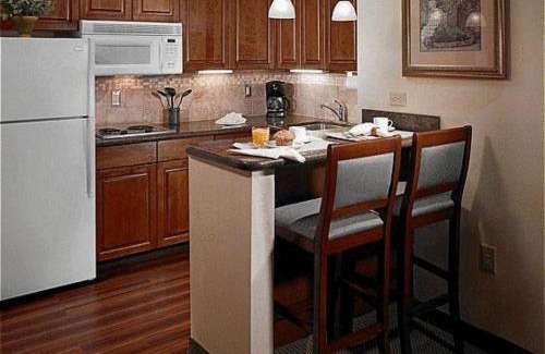 North Brunswick Hotel | Staybridge Suites North Brunswick by IHG