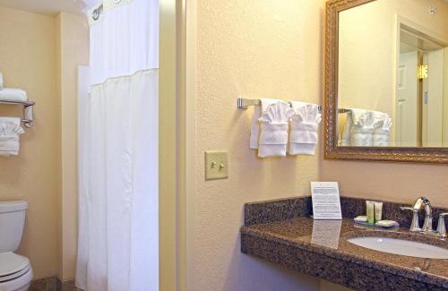 North Brunswick Hotel | Staybridge Suites North Brunswick by IHG