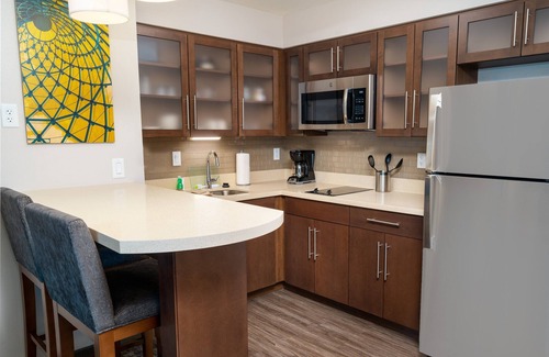 Franklin Hotel | Staybridge Suites Nashville - Franklin by IHG