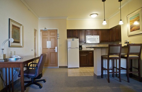 West San Antonio Hotel | Staybridge Suites San Antonio Sea World by IHG