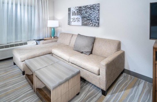 Summerville Hotel | Staybridge Suites - Summerville by IHG