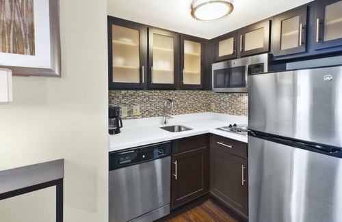 Mayfield Heights Hotel | Staybridge Suites Cleveland Mayfield Heights Beachwood by IHG