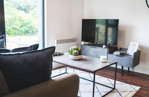 Sheffield Apartment | Staycay Modern Studio Apartment in Sheffield City Centre