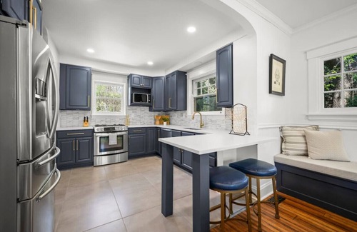 Hyde Park House | StayCedar&Serenity | Hyde Park