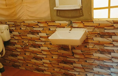 Bhuj Hotel | Stayguru Patgar Tent