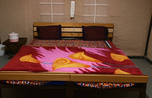 Bhuj Hotel | Stayguru Patgar Tent