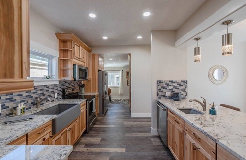 North Bend House | #StayInMyDistrict Audra's Place in North Bend