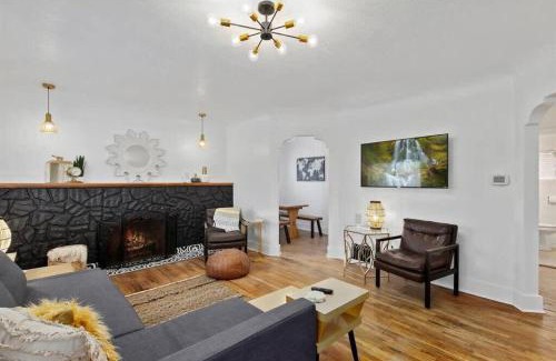 Twin Falls House | #StayinMyDistrict Twin Falls Spanish-Boho Getaway