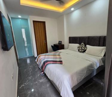 Gurugram Hotel | Stayo Suites