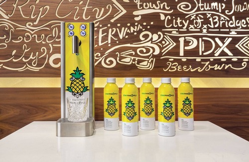 Downtown Portland Hotel | Staypineapple, Hotel Rose, Downtown Portland