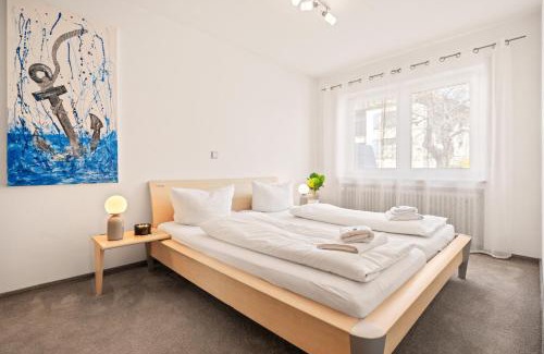 Hagnau Apartment | STAYS Hafenblick direkt am See