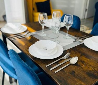 Walsall Apartment | Stays with Lindsay