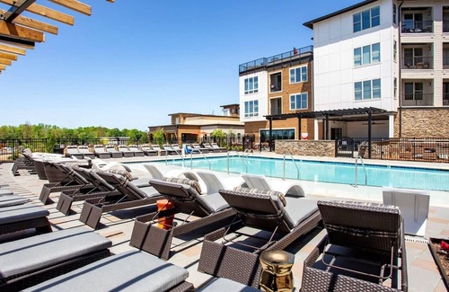 Charlotte Condo | StaysByWalker 2BR Waverly - WiFi/King Beds/Gym