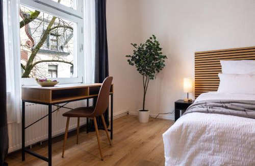 Gemarkung Barmen Apartment | stayVision FS43 Wohnung 5 - 3 Schlafzimmer - 8 Gäste - 2 Balkone - top WLAN