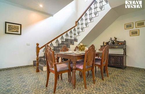 The Mall Road Villa | StayVista at Pineview @ Albert Estate