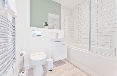 Derby Apartment | StayZeni, Hardwick House Derby Lovely 1 Bed Flat