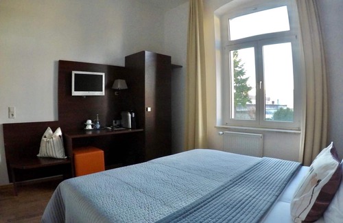 Rodenkirchen Hotel | Steep´s Ihr Brauhaus und Hotel