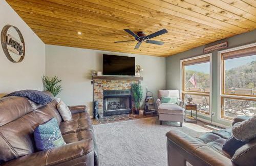 Caryville House | Stegs Retreat