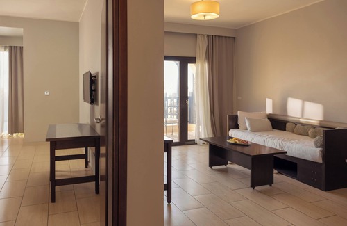 Al Mamsha El Seyahi Hotel | Steigenberger Aqua Magic Hotel