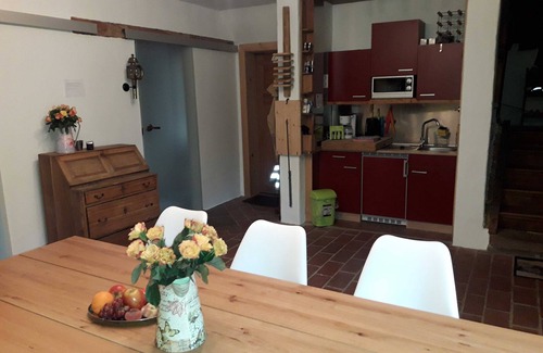 Breuberg Apartment | Steinofenzimmer - Guest room - Maul winery