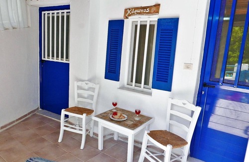 Koronos House | Stella's home in Koronos, Naxos