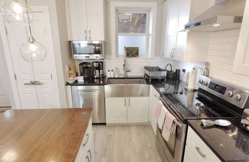 Petworth Apartment | Stellar Stay Near Metro + Parking