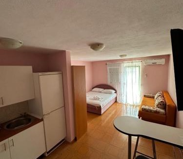Bregvija Apartment | Stellax Apartment