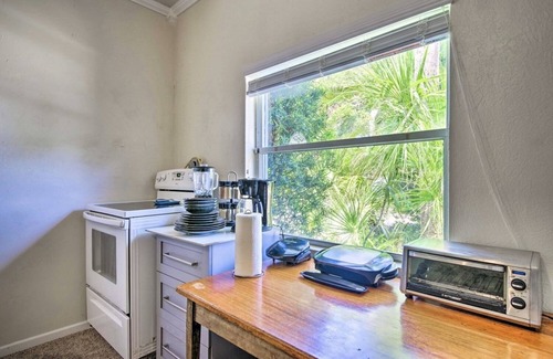 Tropic Villa | Step-Free Waterfront Villa: Gas Grill & Patio