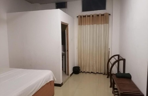 Anuradhapura Hotel | step to town anuradhapura