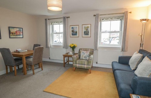 Whitby House | Stephenson Cottage