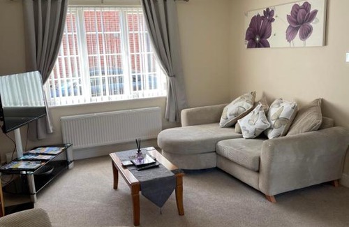 Taunton House | Steppes cottage