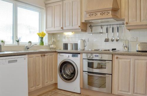 Trearddur Bay House | Stepping Stones