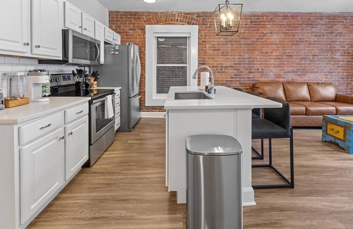 Lockerbie Square Apartment | Steps away from Mass Ave Restaurants and Big Patio