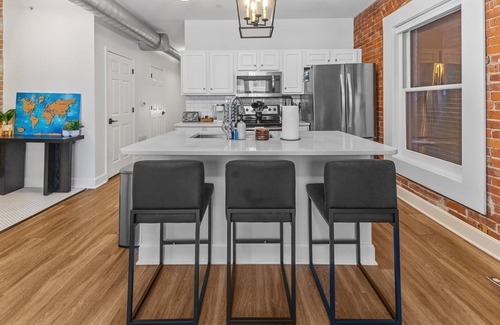 Lockerbie Square Apartment | Steps away from Mass Ave Restaurants and Big Patio