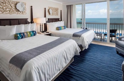 St. Pete Beach Hotel | Steps Away from the Beach! 3 Units w/Balconies, Outdoor Pools, Parking!