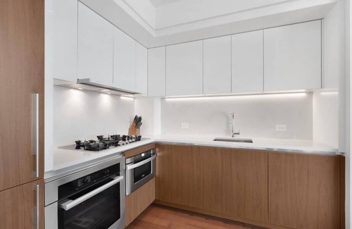 Hell's Kitchen Apartment | Steps from Hudson River 1 BR Downtown/river views | Desk + Wi-Fi