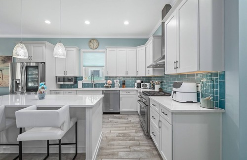 Jacksonville Beach House | STEPS from the BEACH-Ultimate Luxury Beach House