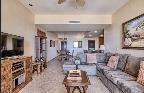 Puerto Penasco Resort | Steps from the Ocean, 5 star Las Palomas Golf & Spa Resort Rubi 305