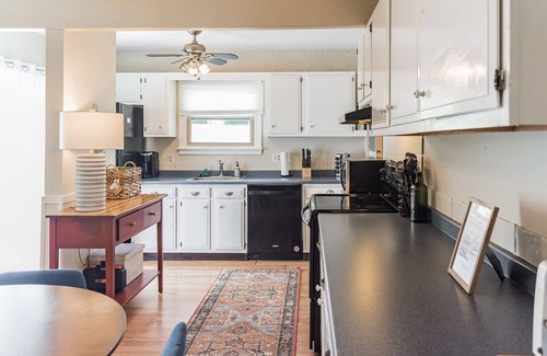 Blodgett Mills House | Steps from the Ski Slopes! Mountain Getaway @ the Peak