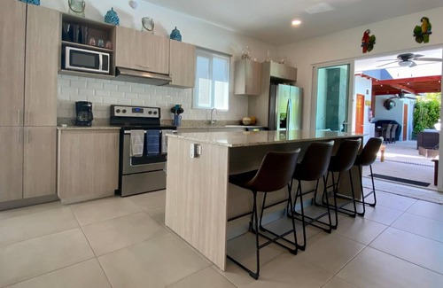 Tambor House | Steps to the ocean, impeccably decorated, private pool, rancho & mountain views