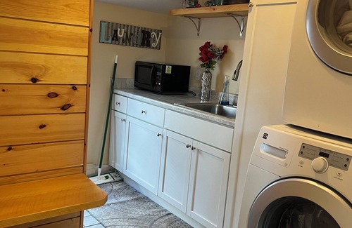 Lake Placid Cottage | STEPS to Olympic Speed Skating Oval, Main St., Pet Friendly. STR-200373