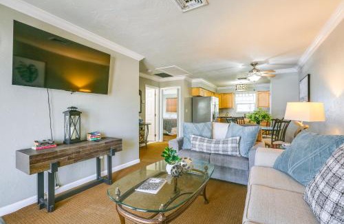 Mid Island Apartment | Steps to Shore Cozy Condo in Fort Myers Beach!
