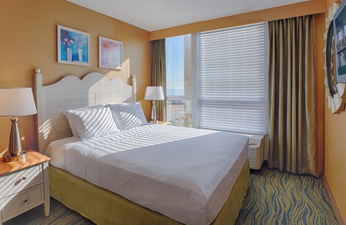 Northeast Virginia Beach Resort | Steps to the Beach! 3 Spacious Units, Pool, Restaurant