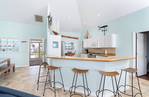 Cape Haze House | Steps to the Beach! 3/2 on South Gulf