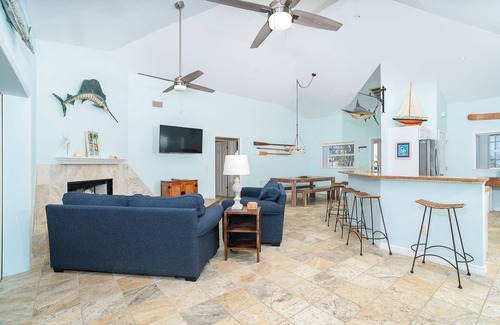 Cape Haze House | Steps to the Beach! 3/2 on South Gulf