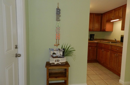 Vero Beach Apartment | Steps To The Beach, Charming Neighborhood.