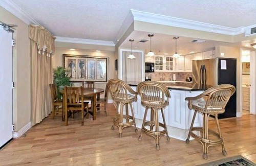 Jacksonville Beach Condo | STEPS TO THE BEACH AND GATED POOL! - Dog Friendly - Centrally Located