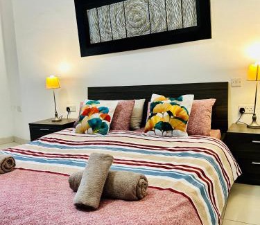 Gzira Apartment | Steps to the Sea 1-BR Central Apartment