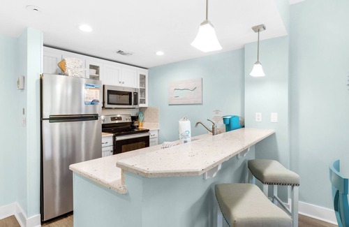 Baytowne Wharf Condo | Steps2BaytowneWharf-FREE Beach 🚌Tram-Pool+Hot Tub-Sandestin G&B Pilot House 506